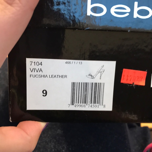 NWT Bebe pumps - Picture 4 of 4